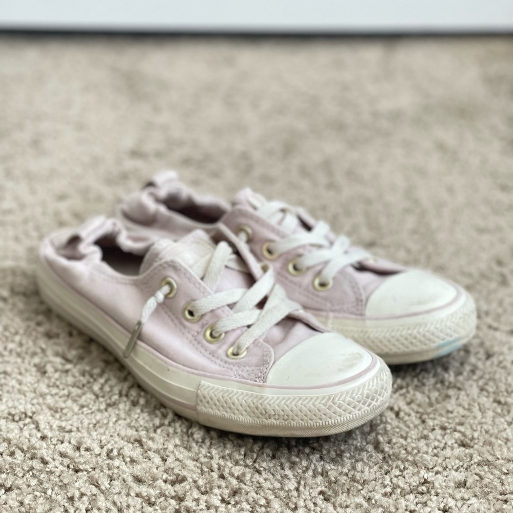 Converse Light Purple Sneakers - 7.5